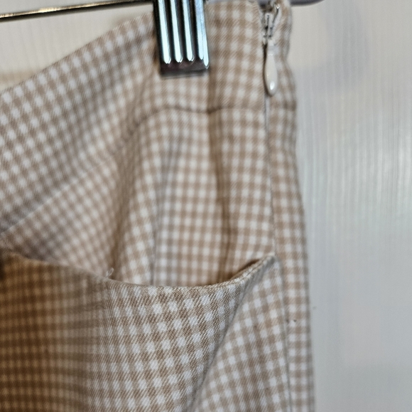 Loft Outlet Petite gingham capris - Picture 2 of 8